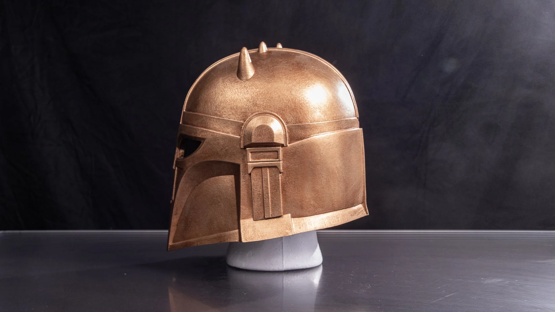 Mandalorian Armorer Helmet - Image 3